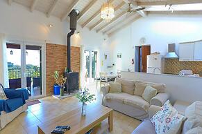 Villa Chiquitita in Rachi