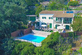 Villa Chiquitita in Rachi