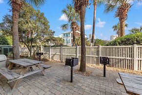 Newly Renovated! Breathtaking Views! Fourth Floor! Pools! Grill! Beach