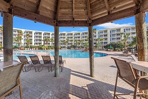 Newly Renovated! Breathtaking Views! Fourth Floor! Pools! Grill! Beach