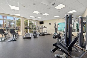 Newly Renovated! Breathtaking Views! Fourth Floor! Pools! Grill! Beach