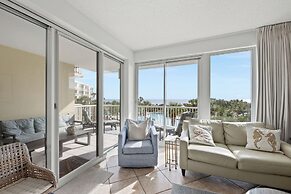 Fun In The Sun! Crescent at Miramar - Gulf Front+beach Chairs