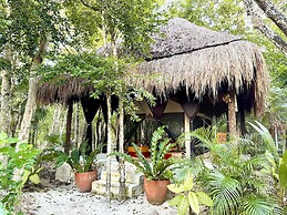 Glamping Bunga Lotus