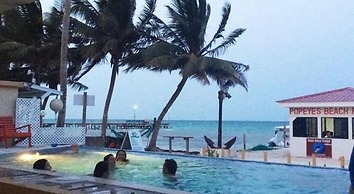 Club Rooms At Popeyes Beach Resort