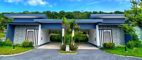 Blue Moon Boutique Resort