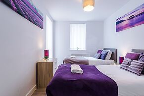 Stunning and Modern 2 Bedroom Apt in Liverpool