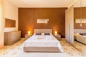 Villa With Volcano View