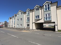 8 Pen Llanw Tides Reach