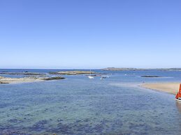 8 Pen Llanw Tides Reach