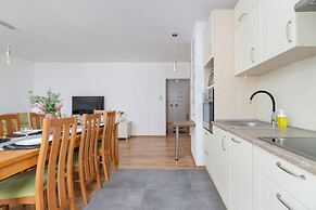 Apartment Ruczaj Cracow by Renters