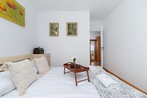 Apartment Ruczaj Cracow by Renters