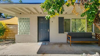 Bright & Cozy Mid Town Zen Yard Studio!