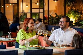 Holiday Inn San Jose La Sabana by IHG