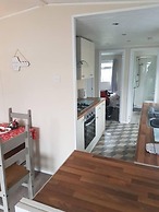 Lovely 2-bed Chalet at Robinhood Retreat Free Park