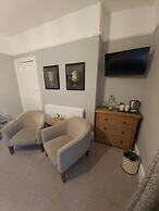Llys Aeron Guest House