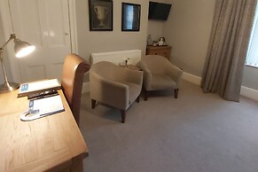 Llys Aeron Guest House