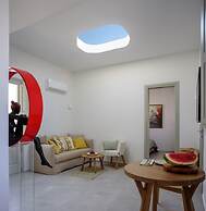 Oia Treasures Art Suites