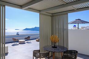 Oia Treasures Art Suites
