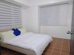 Pioneer Woodland Boni Ave.Mandaluyong