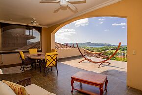 Ocean view condo Reserva Conchal A30