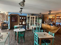 Arca Hotel Boutique Achao Chiloe Chile