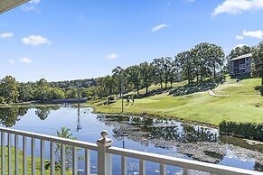 Vansen's Golfshores Inviting, Cozy Condo on Golf Course!