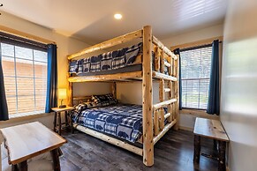 Keweenaw Waters Resort