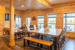 Keweenaw Waters Resort