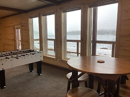 Keweenaw Waters Resort