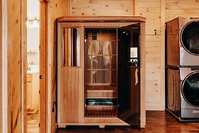 Keweenaw Waters Resort