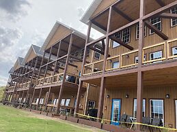 Keweenaw Waters Resort