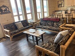 Keweenaw Waters Resort