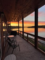 Keweenaw Waters Resort