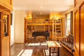 Keweenaw Waters Resort