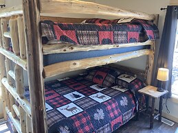 Keweenaw Waters Resort