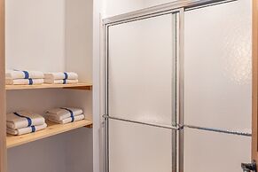 Keweenaw Waters Resort