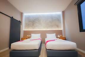 The Riva Vientiane Hotel