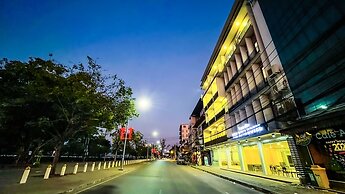 The Riva Vientiane Hotel