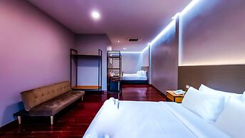 The Riva Vientiane Hotel