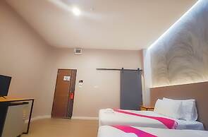 The Riva Vientiane Hotel