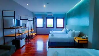 The Riva Vientiane Hotel