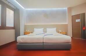 The Riva Vientiane Hotel
