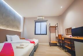 The Riva Vientiane Hotel