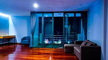 The Riva Vientiane Hotel