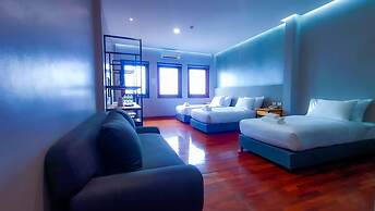 The Riva Vientiane Hotel