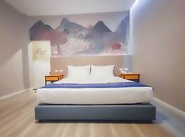 The Riva Vientiane Hotel