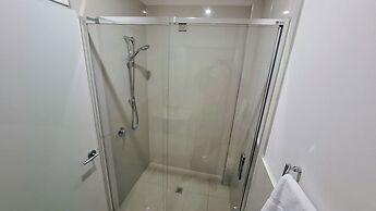 Exodus Dandenong Apartment Hotel
