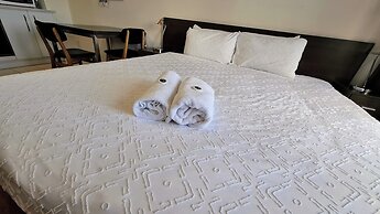 Exodus Dandenong Apartment Hotel