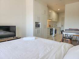 Exodus Dandenong Apartment Hotel