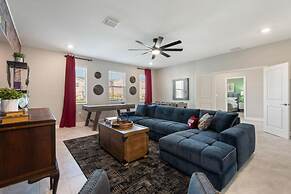 Water Kingdom @ Storey Lake by Shine Villas #525